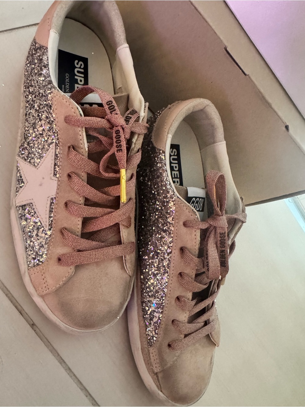 Like New!! Golden Goose Women’s Pink Glitter Superstar Sneakers/Size 39